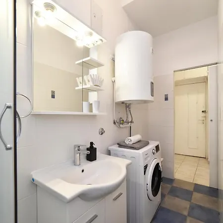 Agape Main Square Apartment Zagreb Exterior photo
