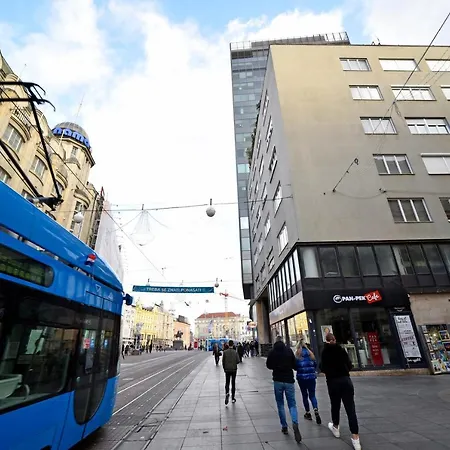 Agape Main Square Apartment Zagreb Exterior photo