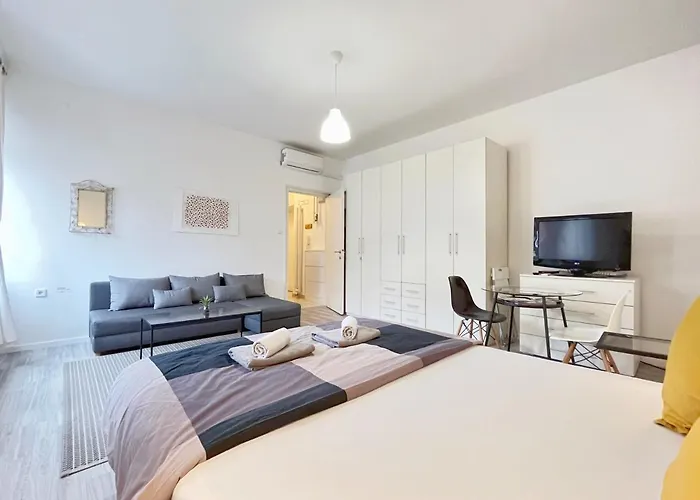 Agape Main Square Apartment