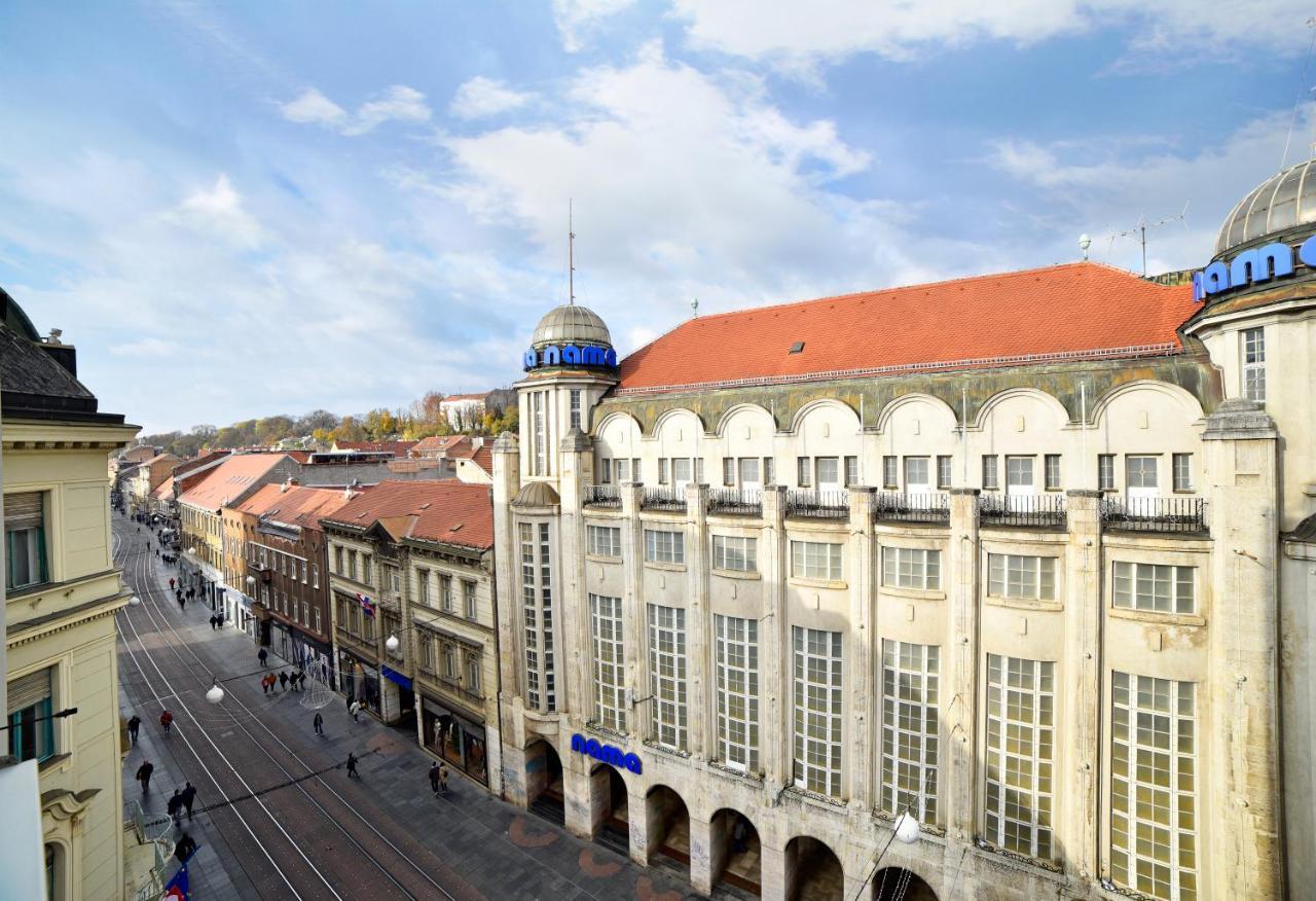 Agape Main Square Apartma