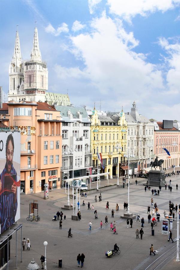 Agape Main Square * Zagreb