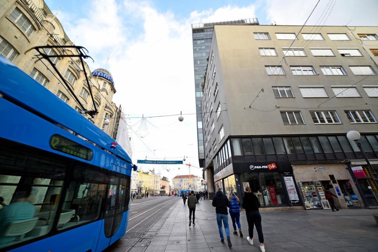 Agape Main Square * Zagreb